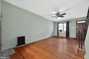 2336 S Chadwick St, Philadelphia, PA 19145 - Photo 5