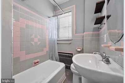 2336 S Chadwick Street, Philadelphia, PA 19145 - Photo 19
