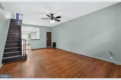 2336 S Chadwick Street, Philadelphia, PA 19145 - Photo 3
