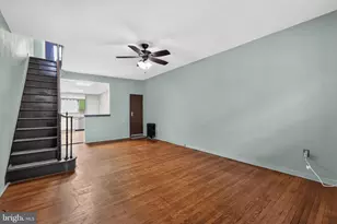 2336 S Chadwick St, Philadelphia, PA 19145 - Photo 3