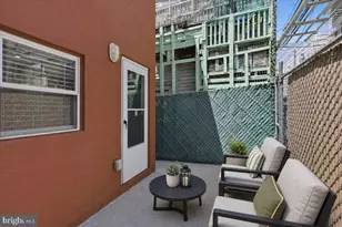 2653 S 6th St, Philadelphia, PA 19148 - Photo 37
