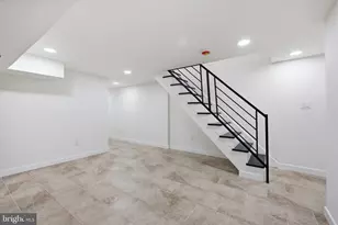 1322 S Lindenwood St, Philadelphia, PA 19143 - Photo 31