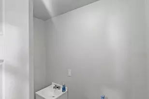 1245 Adams Ave, Philadelphia, PA 19124 - Photo 15