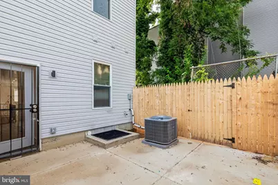 2306 N Fairhill Street, Philadelphia, PA 19133 - Photo 25