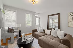 2123 Fitzwater St, Philadelphia, PA 19146 - Photo 9