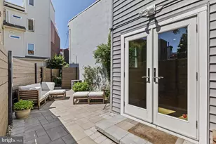 2123 Fitzwater St, Philadelphia, PA 19146 - Photo 27