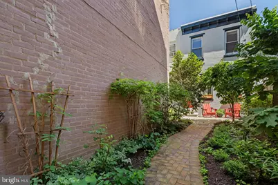 2123 Fitzwater Street, Philadelphia, PA 19146 - Photo 5