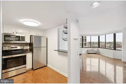 2001 Hamilton Street #1103, Philadelphia, PA 19130 - Photo 1