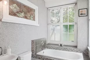479 Harmon Rd, Philadelphia, PA 19128 - Photo 39