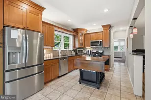 479 Harmon Rd, Philadelphia, PA 19128 - Photo 33
