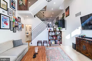 1705 Annin St, Philadelphia, PA 19146 - Photo 3