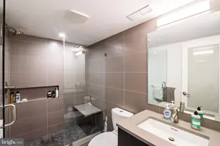 1705 Annin St, Philadelphia, PA 19146 - Photo 35