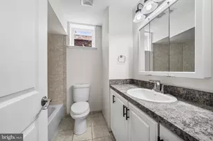 619 S 42nd St, Philadelphia, PA 19104 - Photo 13