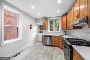619 S 42nd St, Philadelphia, PA 19104 - Photo 7