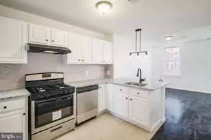 305 N 41st St, Philadelphia, PA 19104 - Photo 21