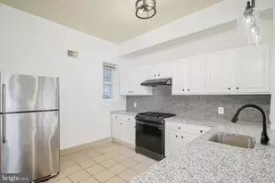 305 N 41st St, Philadelphia, PA 19104 - Photo 7