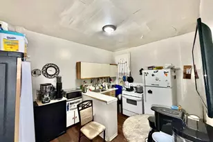 638 W Mayfield St, Philadelphia, PA 19133 - Photo 19