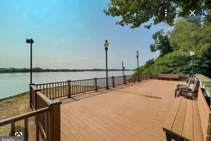 20201 Delaire Landing Rd, Philadelphia, PA 19114 - Photo 3