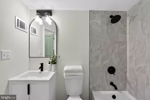 2235 Page St, Philadelphia, PA 19121 - Photo 19
