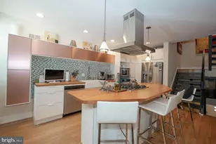 715 Shirley St, Philadelphia, PA 19130 - Photo 3