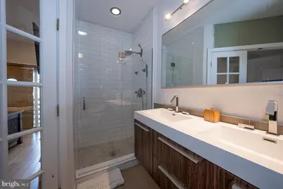 715 Shirley Street #A, Philadelphia, PA 19130 - Photo 21
