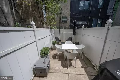 715 Shirley Street #A, Philadelphia, PA 19130 - Photo 13