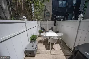715 Shirley St, Philadelphia, PA 19130 - Photo 13