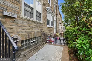 6621 Large St, Philadelphia, PA 19149 - Photo 3