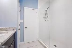 714 N 7th St, Philadelphia, PA 19123 - Photo 13