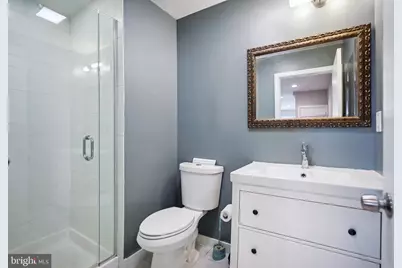 714 N 7th Street, Philadelphia, PA 19123 - Photo 17