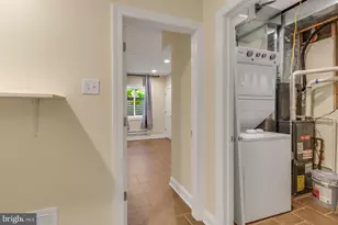 725 N 20th St, Philadelphia, PA 19130 - Photo 25