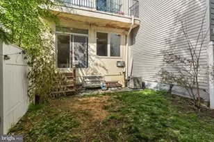 725 N 20th St, Philadelphia, PA 19130 - Photo 15