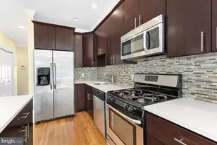 725 N 20th St, Philadelphia, PA 19130 - Photo 7