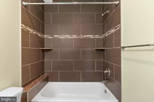 725 N 20th St, Philadelphia, PA 19130 - Photo 19