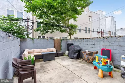 1323 S 17th Street, Philadelphia, PA 19146 - Photo 31