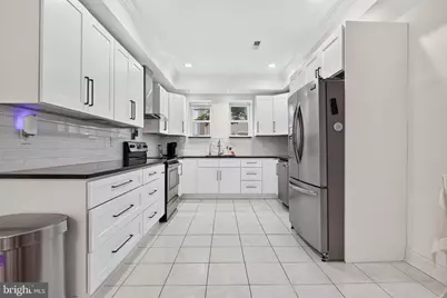 1323 S 17th Street, Philadelphia, PA 19146 - Photo 9