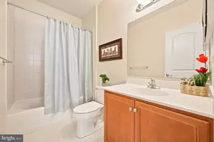4437 Driftwood Dr, Philadelphia, PA 19129 - Photo 21