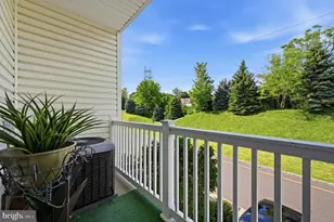 4437 Driftwood Dr, Philadelphia, PA 19129 - Photo 15