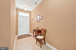 4437 Driftwood Dr, Philadelphia, PA 19129 - Photo 3