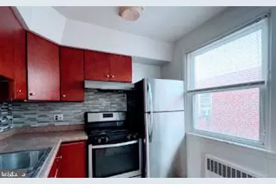 943 E Gorgas Ln E, Philadelphia, PA 19150 - Photo 21