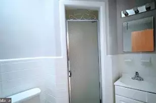 943 E Gorgas Ln E, Philadelphia, PA 19150 - Photo 25