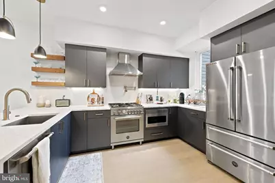 1621 Bainbridge Street #6, Philadelphia, PA 19146 - Photo 5