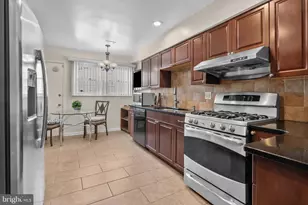 142 Greycourt Rd, Philadelphia, PA 19115 - Photo 9