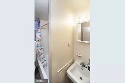 4715 Walnut Street #424, Philadelphia, PA 19139 - Photo 5