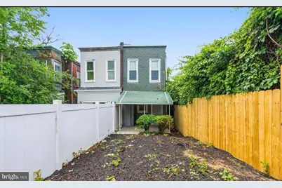 1015 W Susquehanna Avenue, Philadelphia, PA 19122 - Photo 15