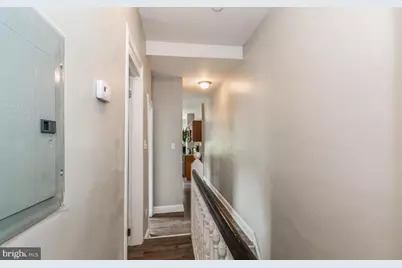 1015 W Susquehanna Avenue, Philadelphia, PA 19122 - Photo 7