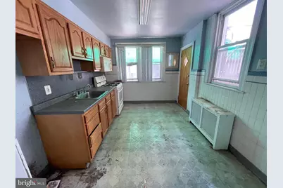 5718 W Oxford Street, Philadelphia, PA 19131 - Photo 7