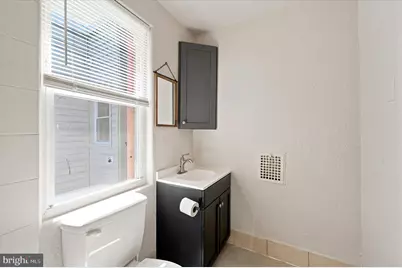 2015 Mountain Street, Philadelphia, PA 19145 - Photo 21