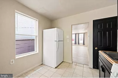 2015 Mountain Street, Philadelphia, PA 19145 - Photo 9