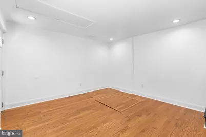 8 Bristow Place, Philadelphia, PA 19123 - Photo 17